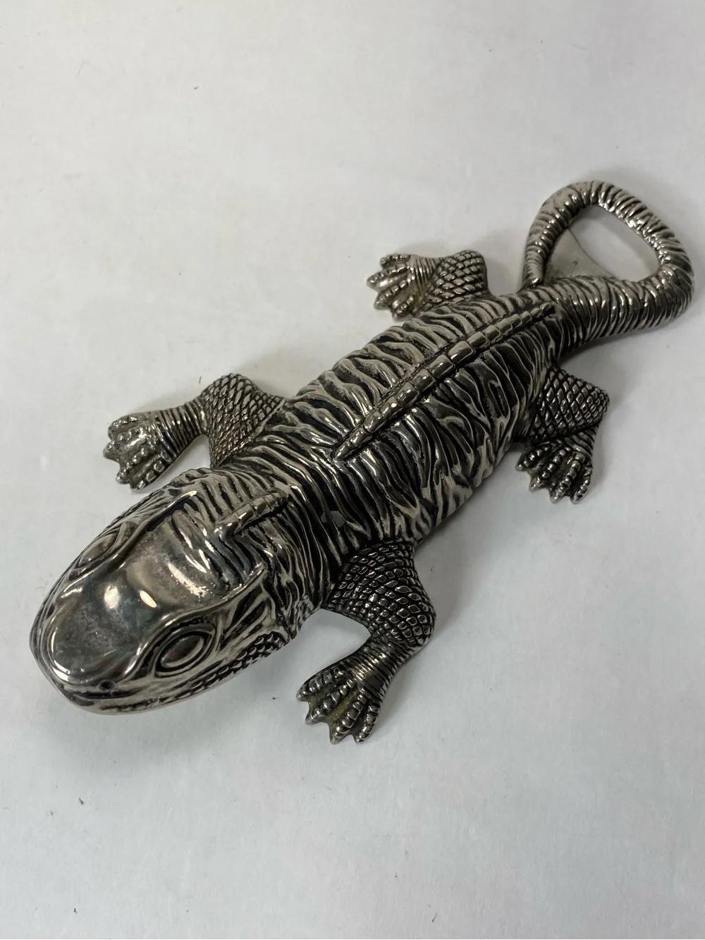 Metallic Silver Lizard Iguana Reptile Ornament Bottle Opener Twist and Non Twist
